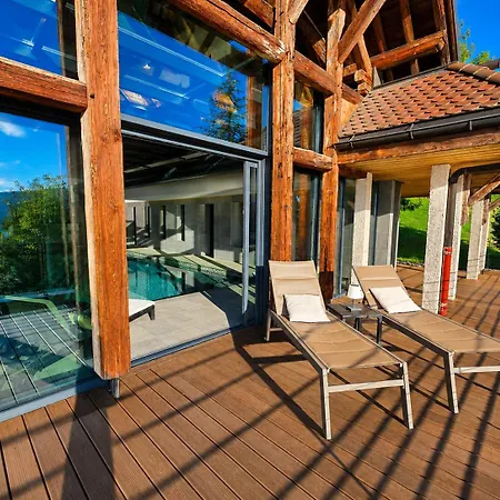 Savoie De Luxe Avec Piscine Et Spa, D'annecy